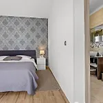 In With Heated Pool And Whirlpool Villa *
