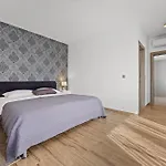 In With Heated Pool And Whirlpool Villa *